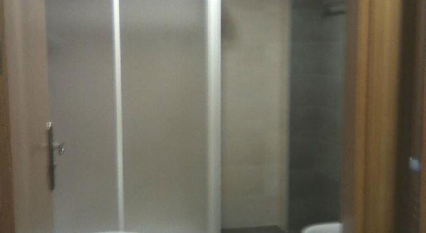 Hostal Europa Castejon  Bilik gambar
