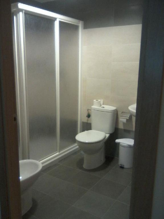 Hostal Europa Castejon  Luaran gambar