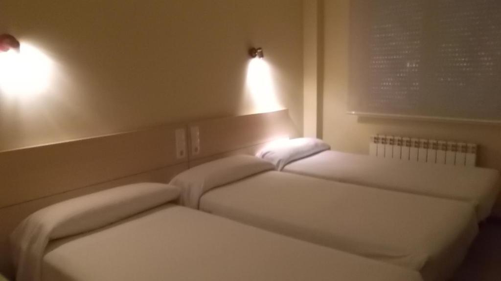 Hostal Europa Castejon  Bilik gambar