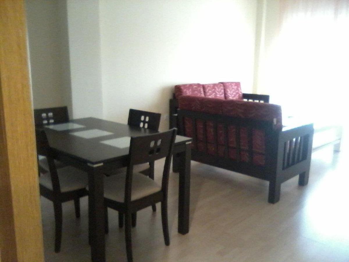 Hostal Europa Castejon  Luaran gambar